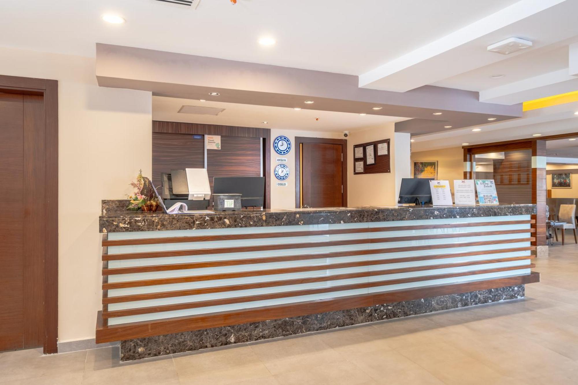 Viking Express Hotel Kemer Bagian luar foto